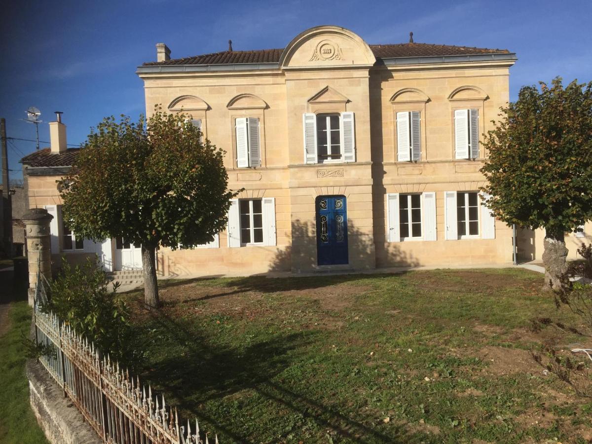 Superbe Gite A La Campagne Dans Le Bordelais Saint-Vivien-de-Blaye Exterior foto