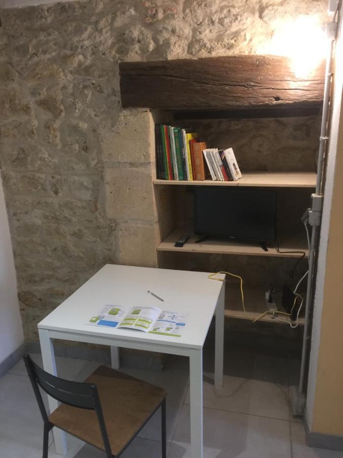 Superbe Gite A La Campagne Dans Le Bordelais Saint-Vivien-de-Blaye Exterior foto